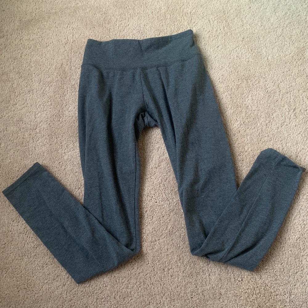 Grey Aerie Leggings